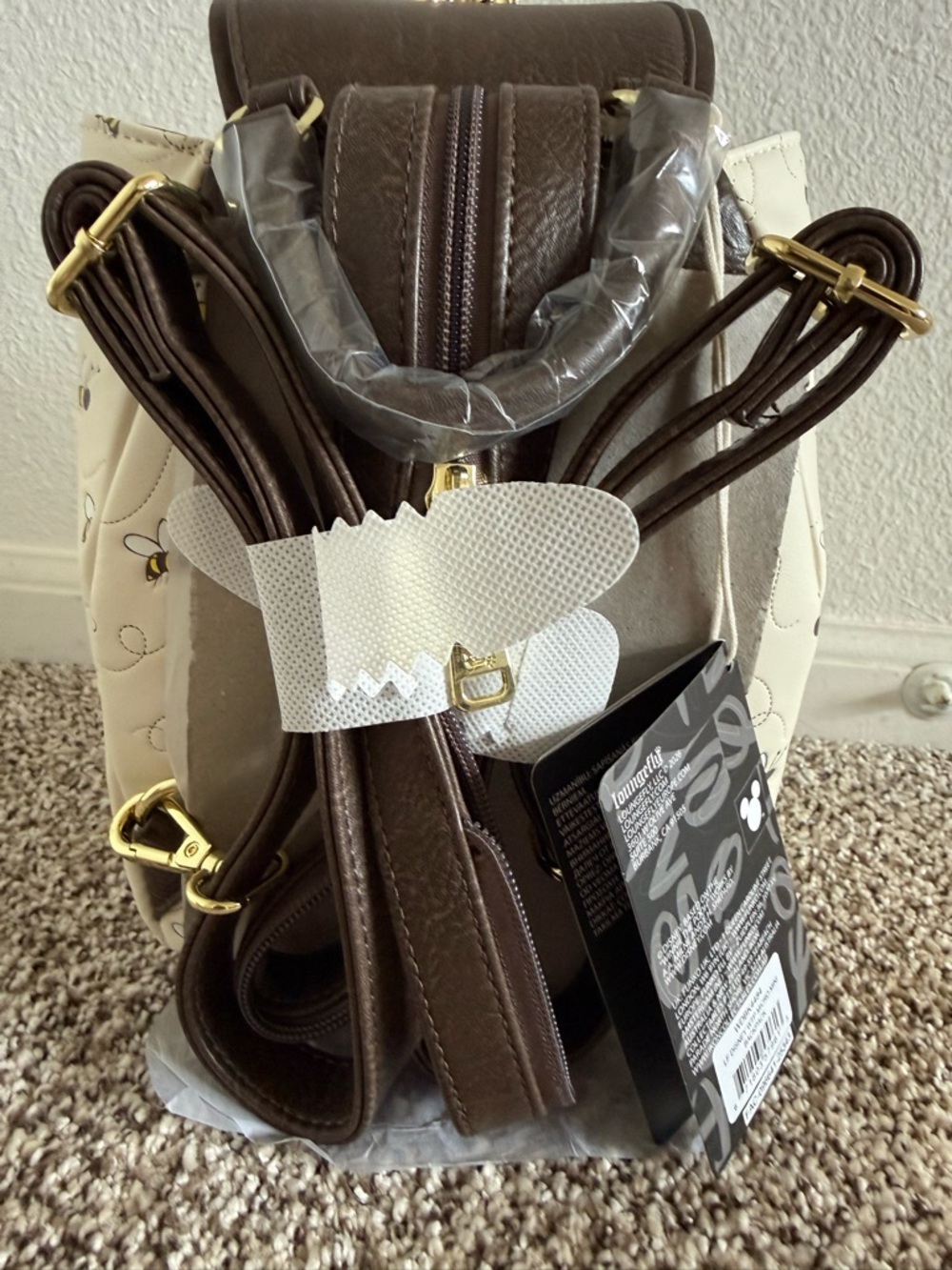 Loungefly Disney Pooh bee Mico Mini Backpack in Cream, Black & Yellow, NWT - Picture 6 of 9